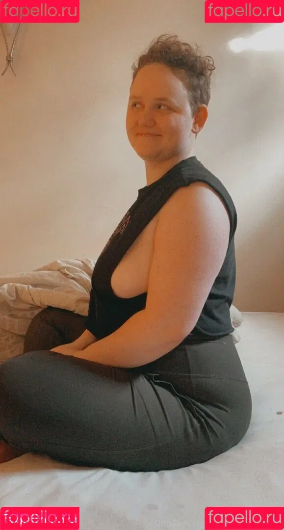 hunnybeesarecool Onlyfans Photo Gallery 