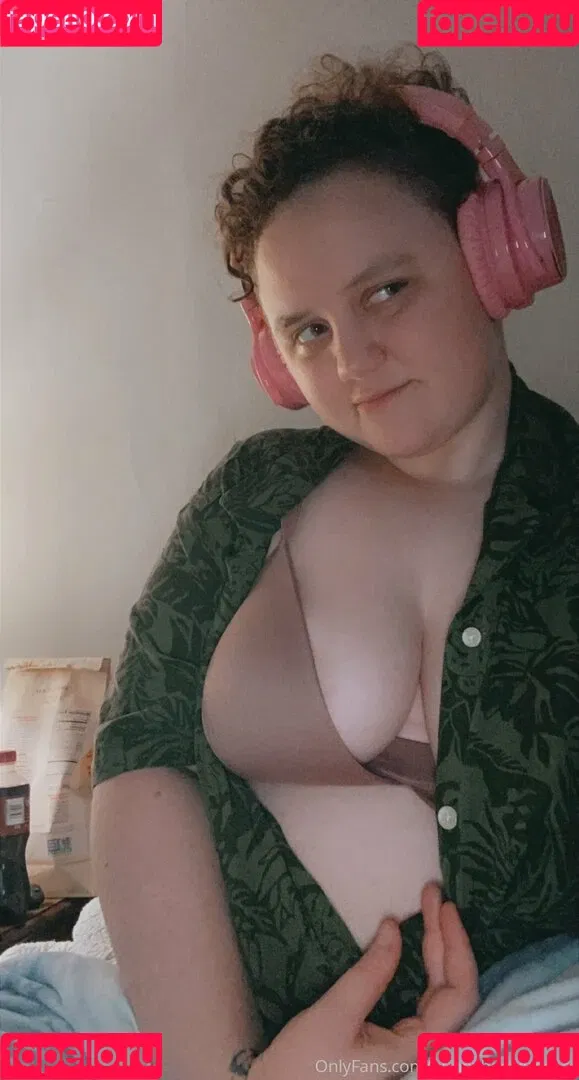 hunnybeesarecool Onlyfans Photo Gallery 