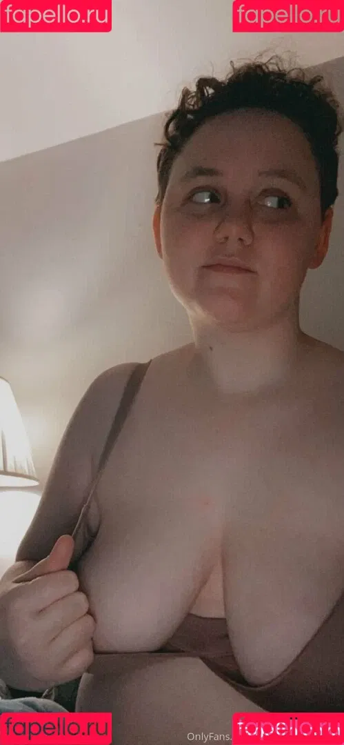 hunnybeesarecool Onlyfans Photo Gallery 