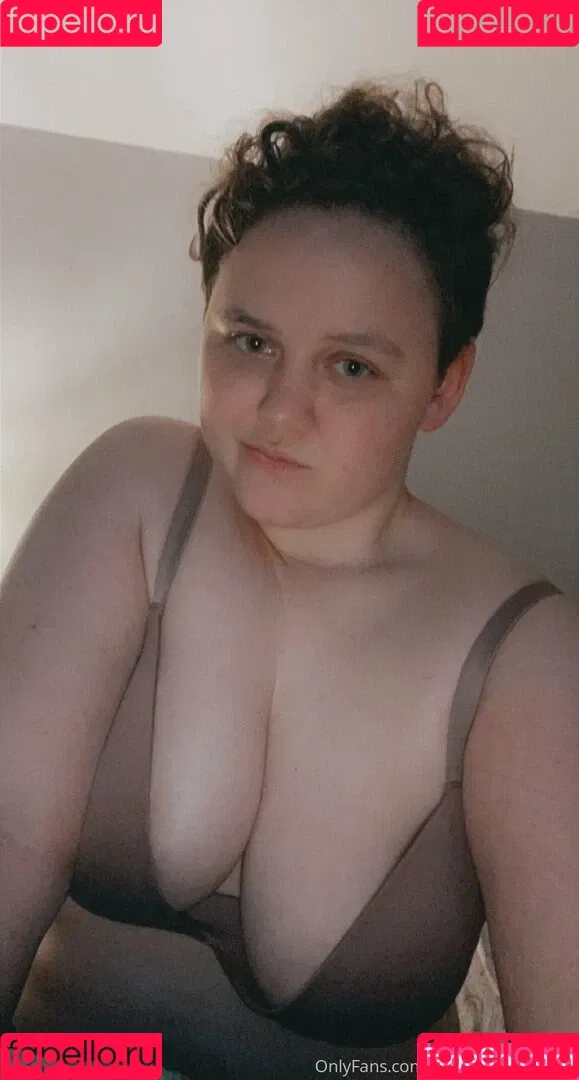 hunnybeesarecool Onlyfans Photo Gallery 