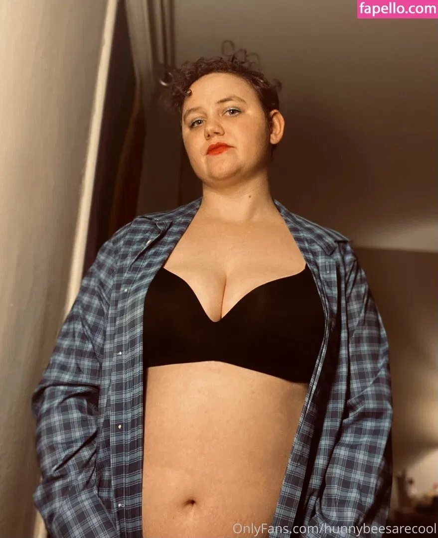 hunnybeesarecool Onlyfans Photo Gallery 