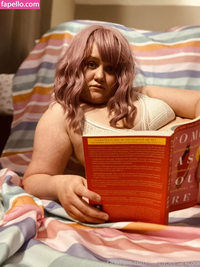 hunnybeesarecool Onlyfans Photo Gallery 