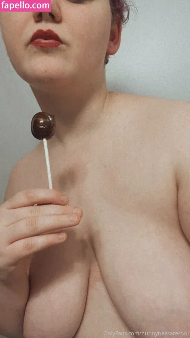 hunnybeesarecool Onlyfans Photo Gallery 