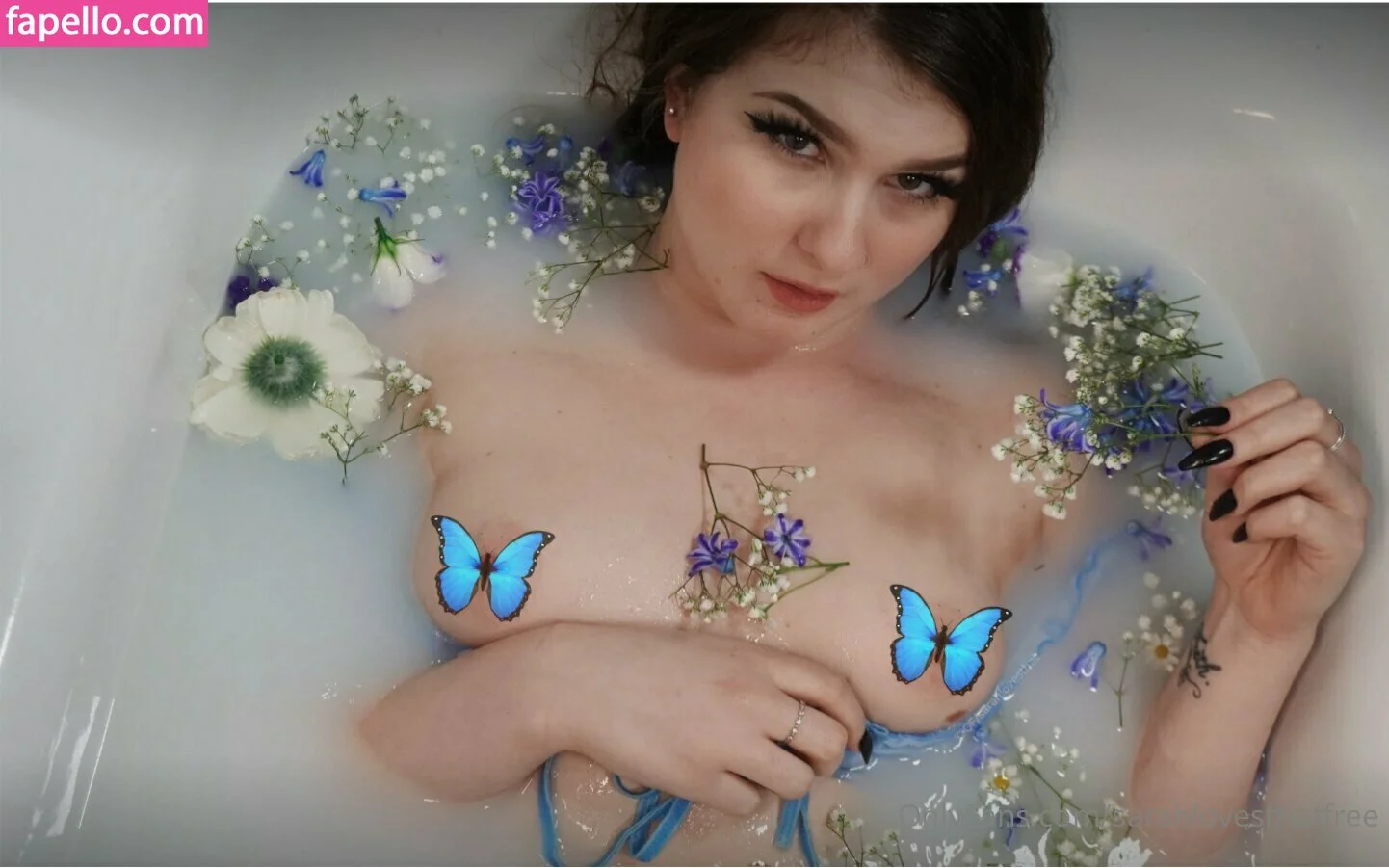 sarahlovesthatfree Onlyfans Photo Gallery 