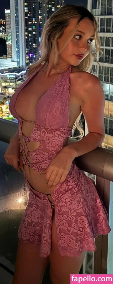 BoutineLA Onlyfans Photo Gallery 