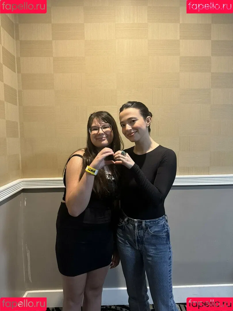 Mikey Madison Onlyfans Photo Gallery 