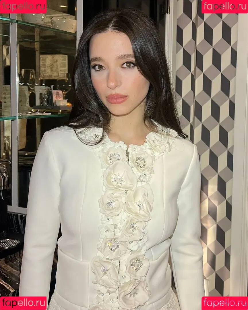 Mikey Madison Onlyfans Photo Gallery 