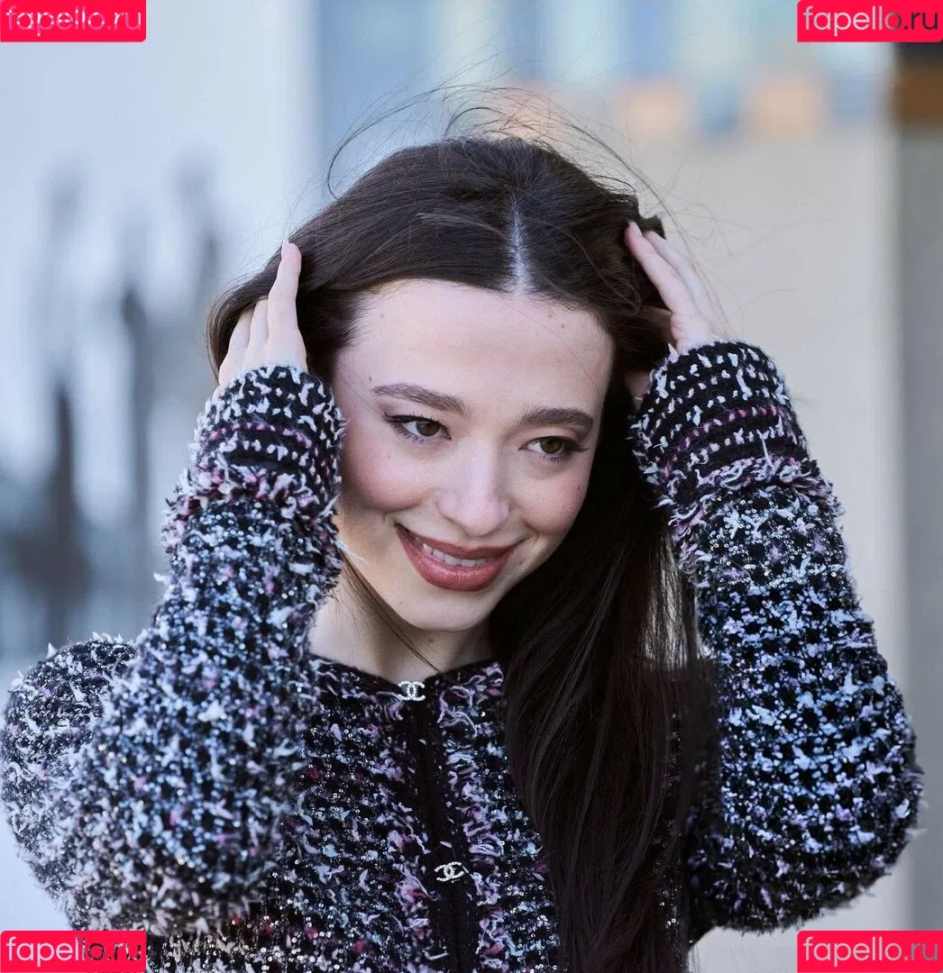 Mikey Madison Onlyfans Photo Gallery 