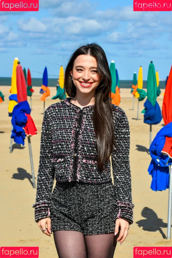 Mikey Madison Onlyfans Photo Gallery 