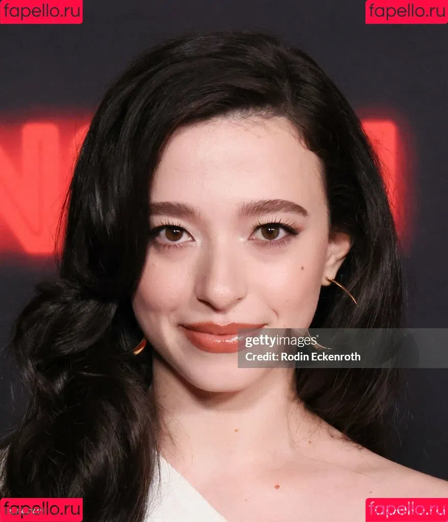 Mikey Madison Onlyfans Photo Gallery 