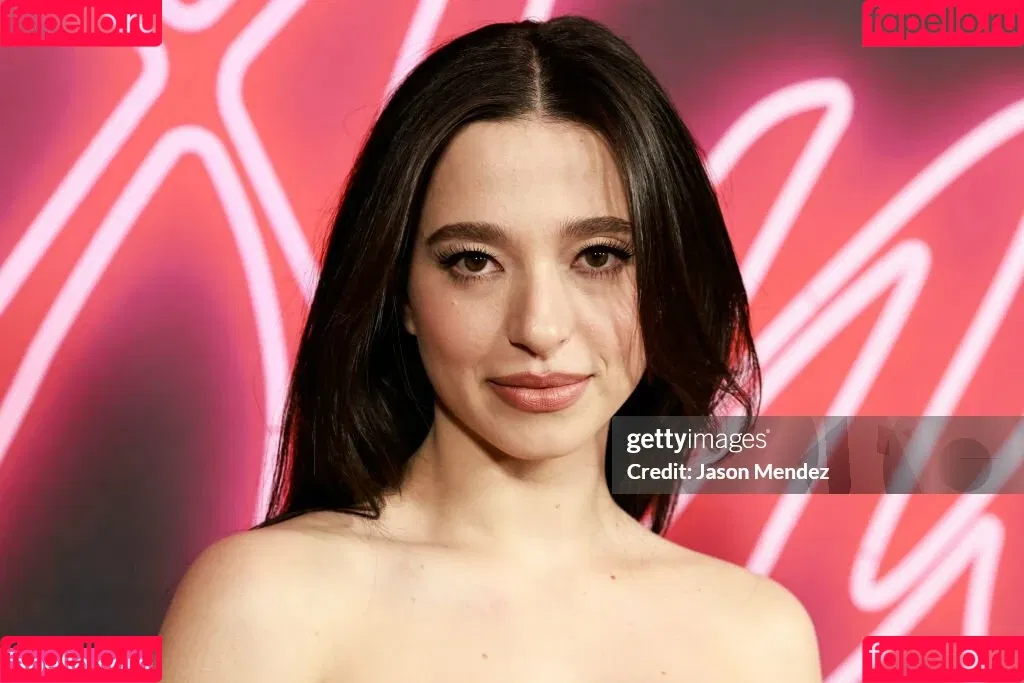 Mikey Madison Onlyfans Photo Gallery 