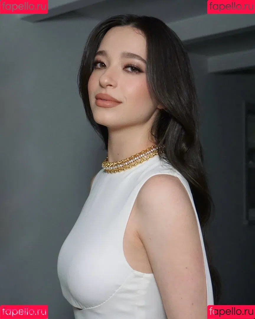 Mikey Madison Onlyfans Photo Gallery 