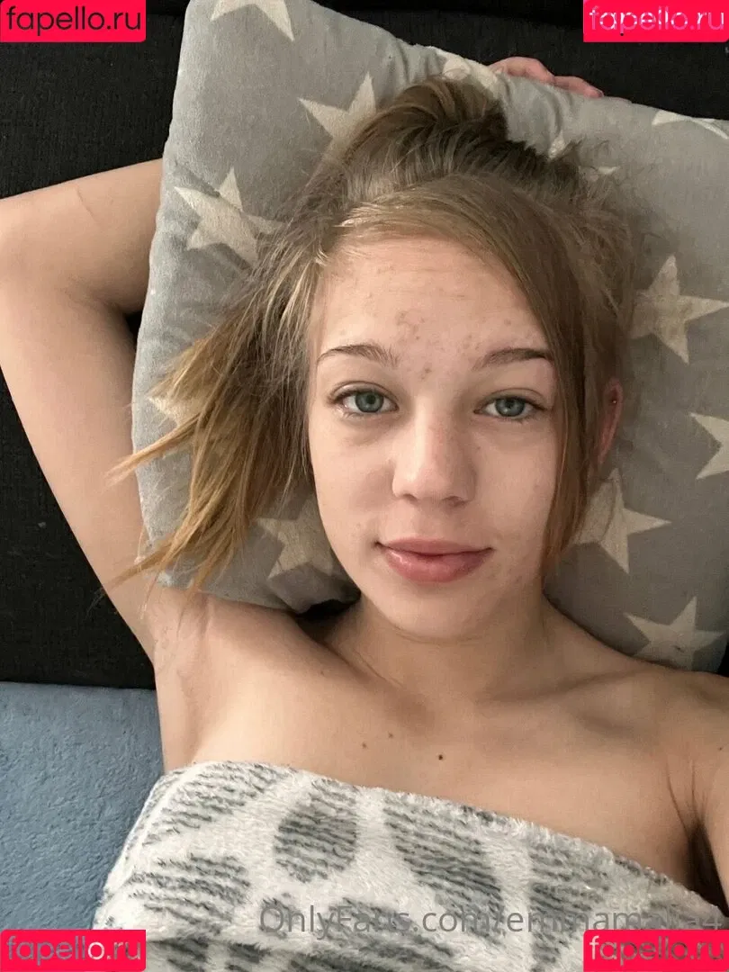emmimaliaofficl Onlyfans Photo Gallery 