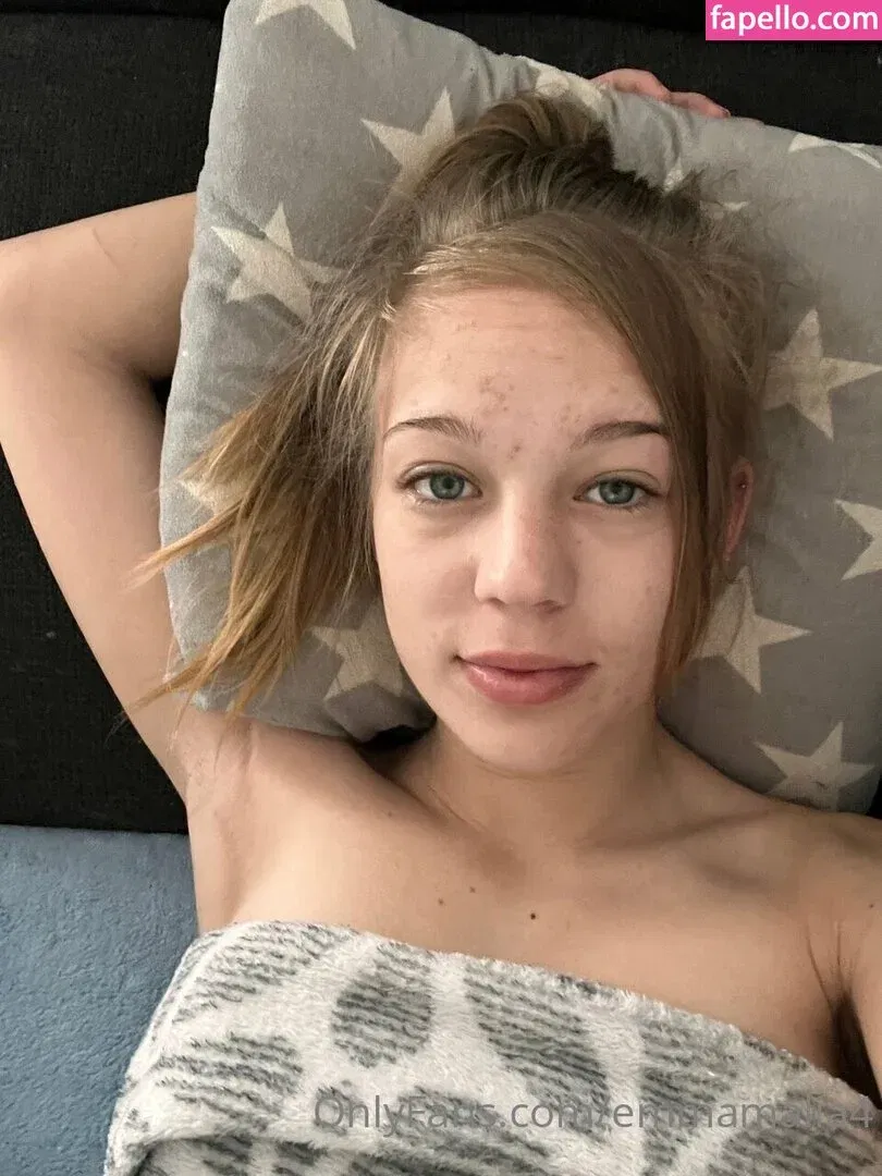 emmimaliaofficl Onlyfans Photo Gallery 