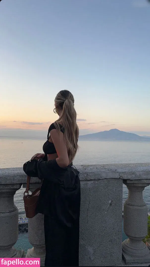 Jodeci Radu Onlyfans Photo Gallery 