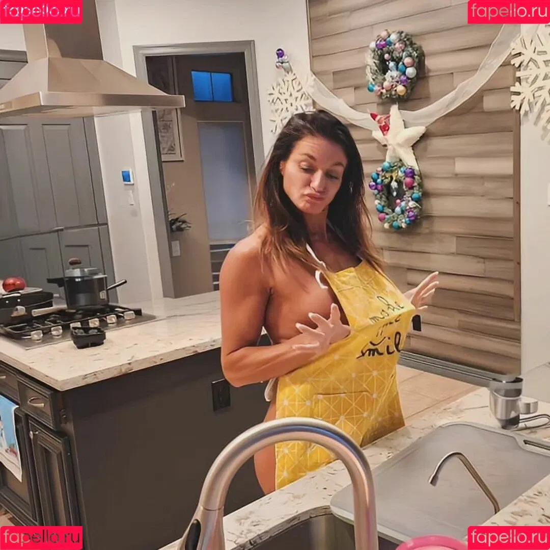 Gina Goodwife Onlyfans Photo Gallery 