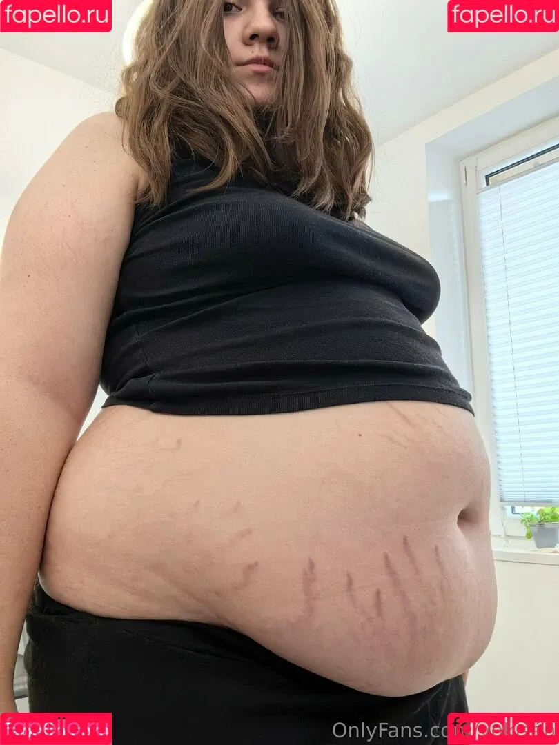 yokisan Onlyfans Photo Gallery 