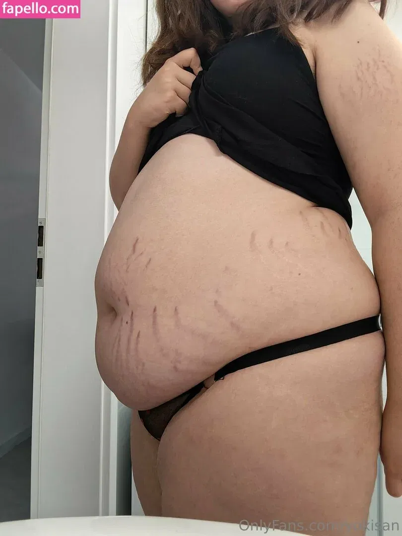 yokisan Onlyfans Photo Gallery 