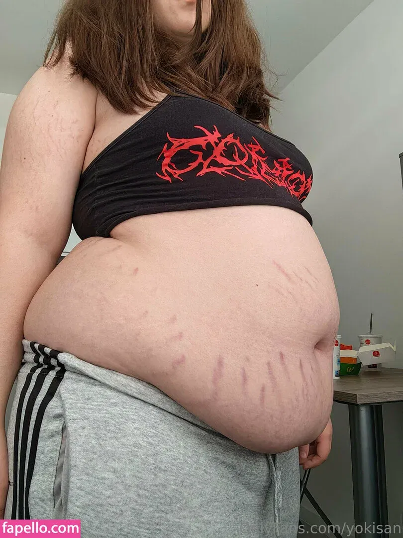 yokisan Onlyfans Photo Gallery 