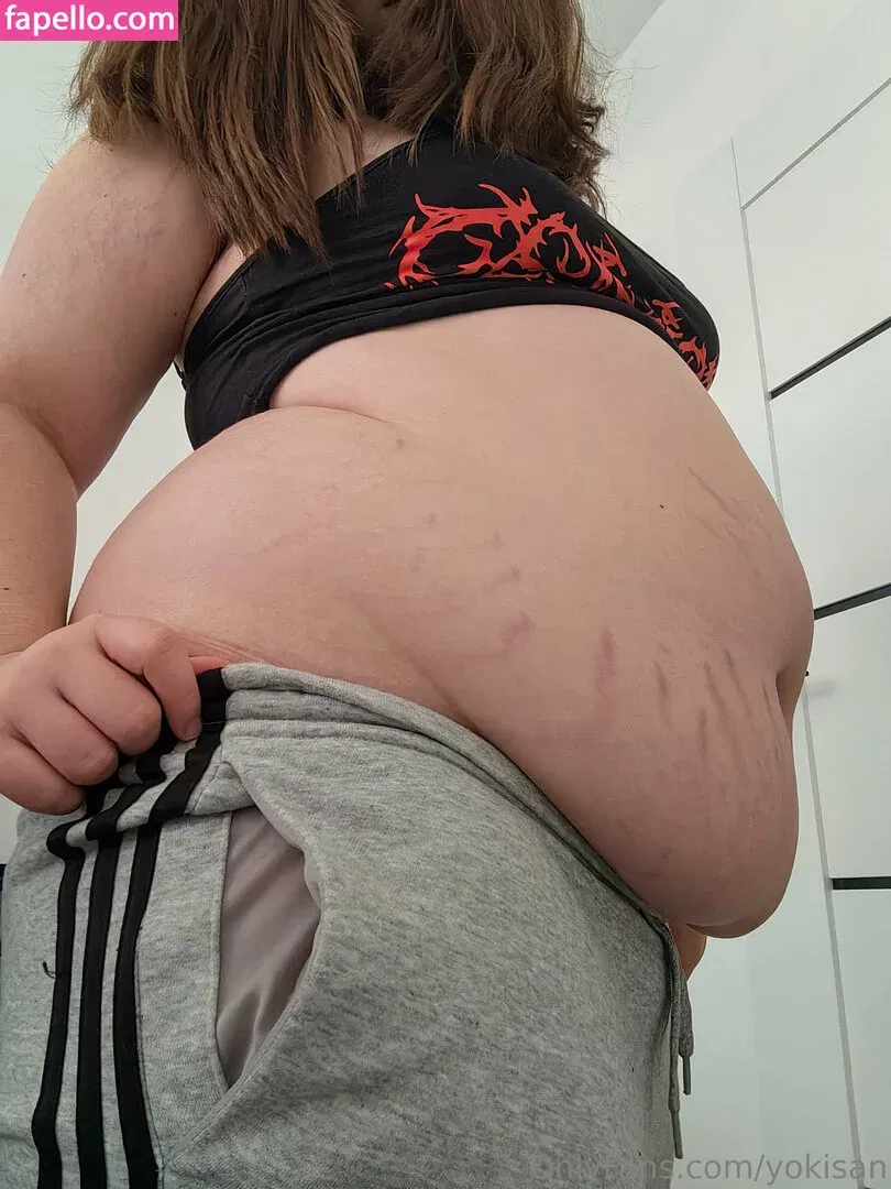 yokisan Onlyfans Photo Gallery 