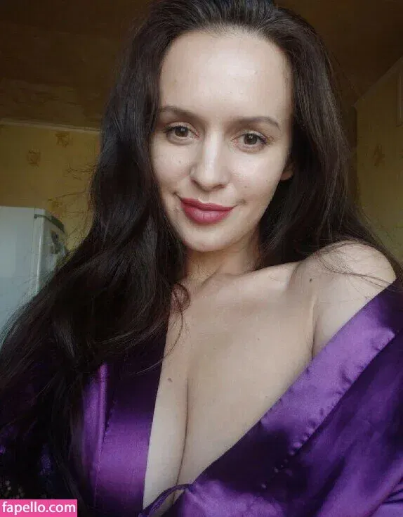 eeemilyyy Onlyfans Photo Gallery 