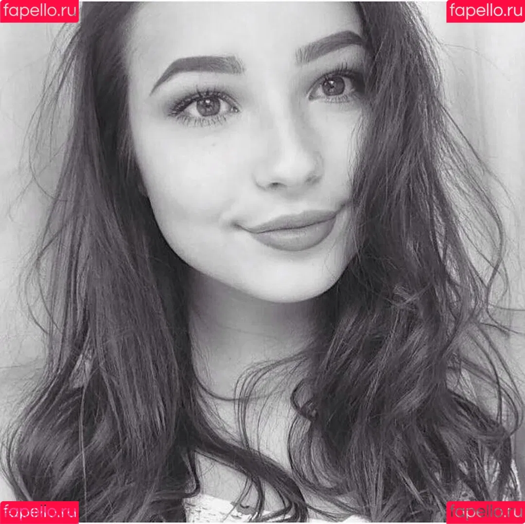 Lydia Harrison Onlyfans Photo Gallery 
