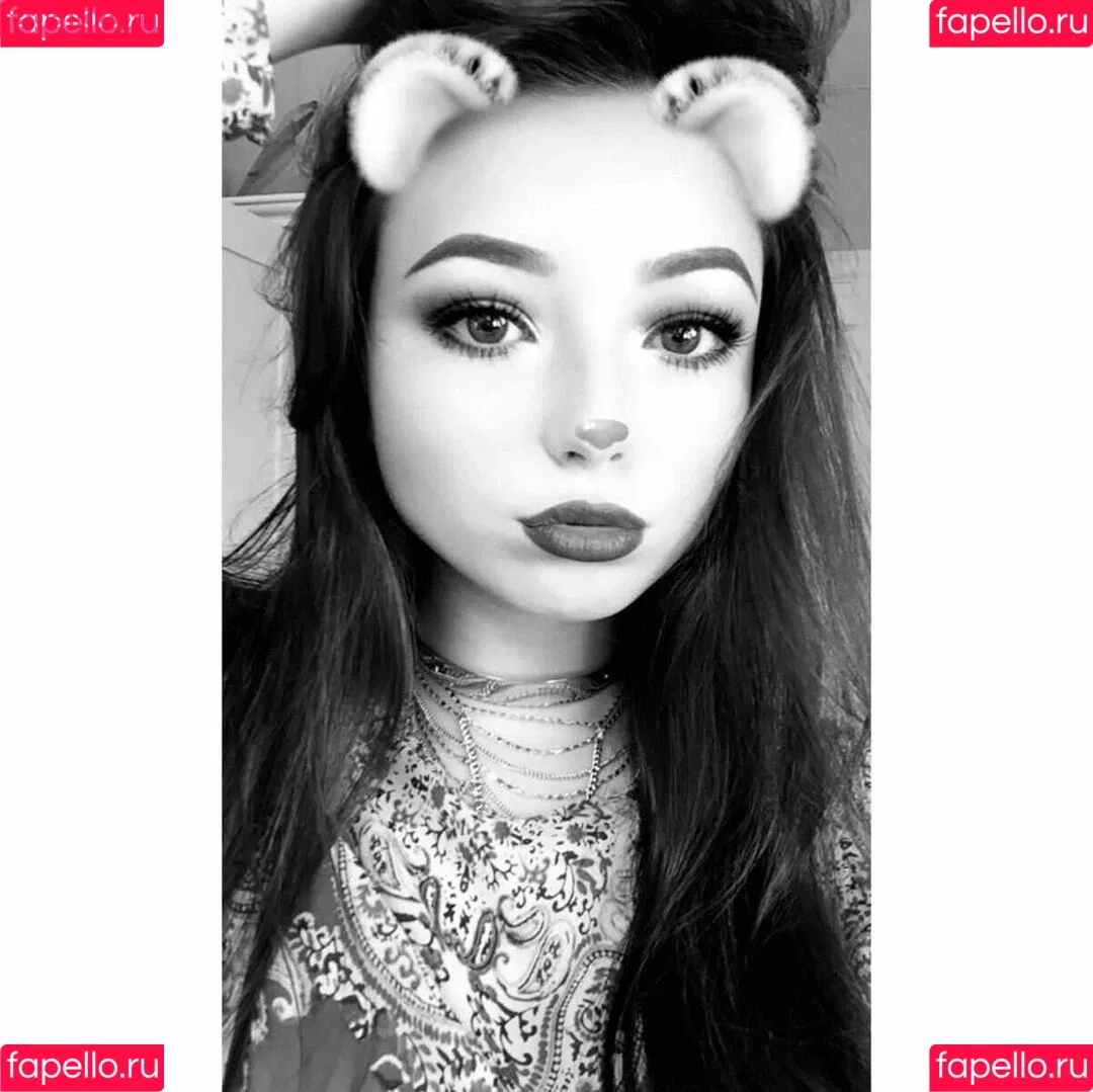 Lydia Harrison Onlyfans Photo Gallery 