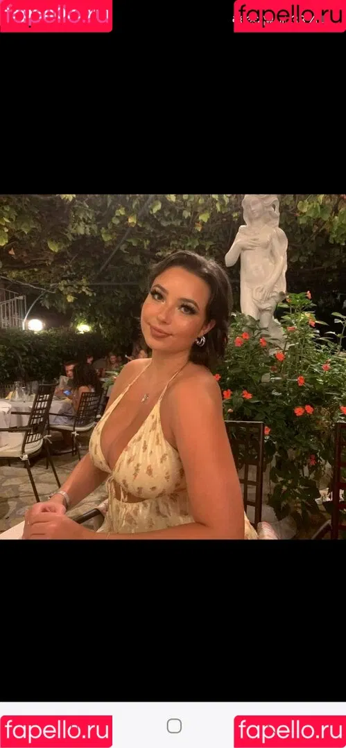 Lydia Harrison Onlyfans Photo Gallery 
