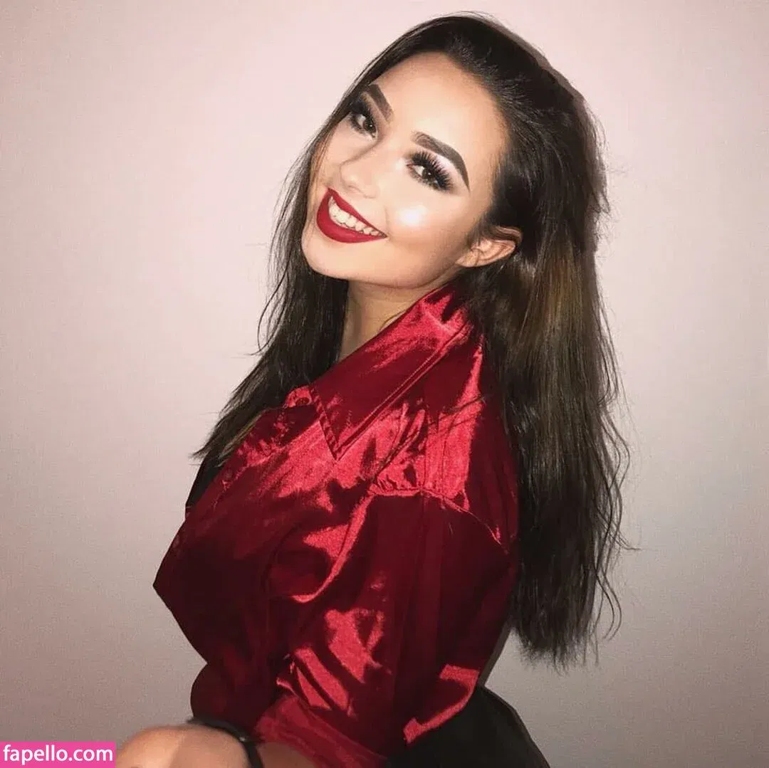 Lydia Harrison Onlyfans Photo Gallery 