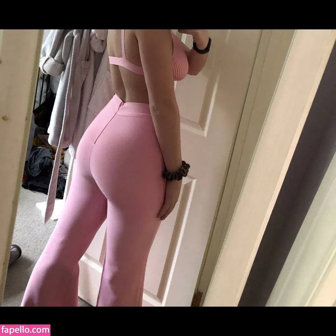 Lydia Harrison Onlyfans Photo Gallery 