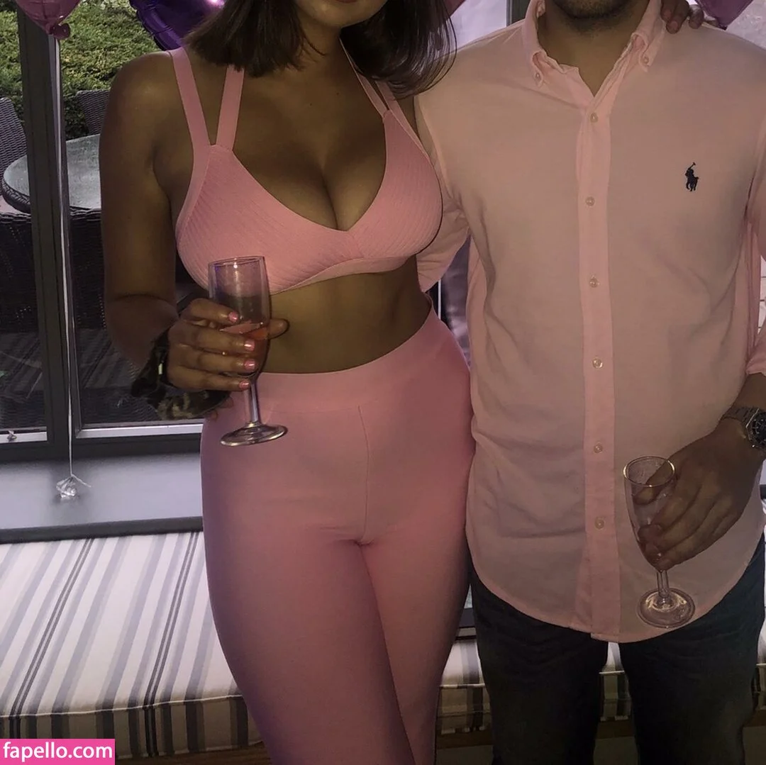 Lydia Harrison Onlyfans Photo Gallery 