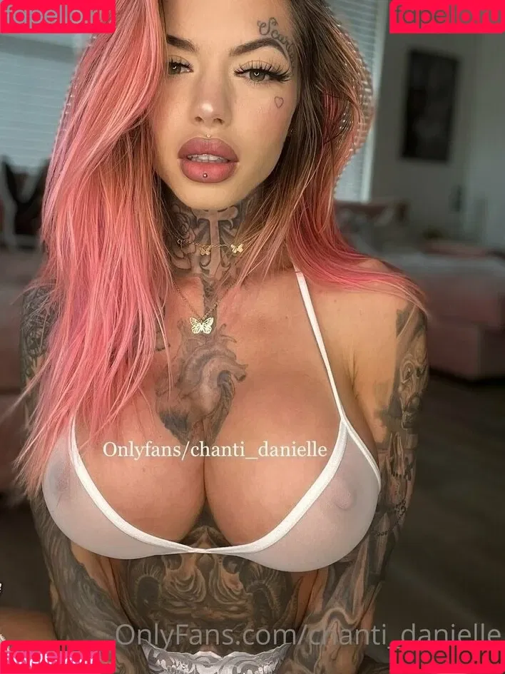 Chantal Danielle Onlyfans Photo Gallery 