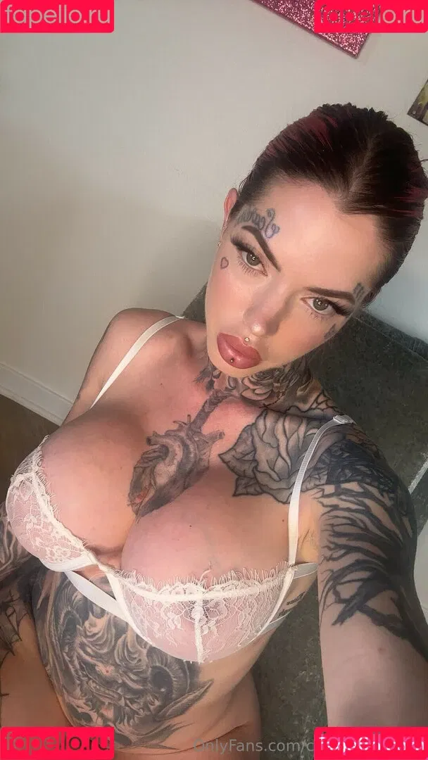 Chantal Danielle Onlyfans Photo Gallery 