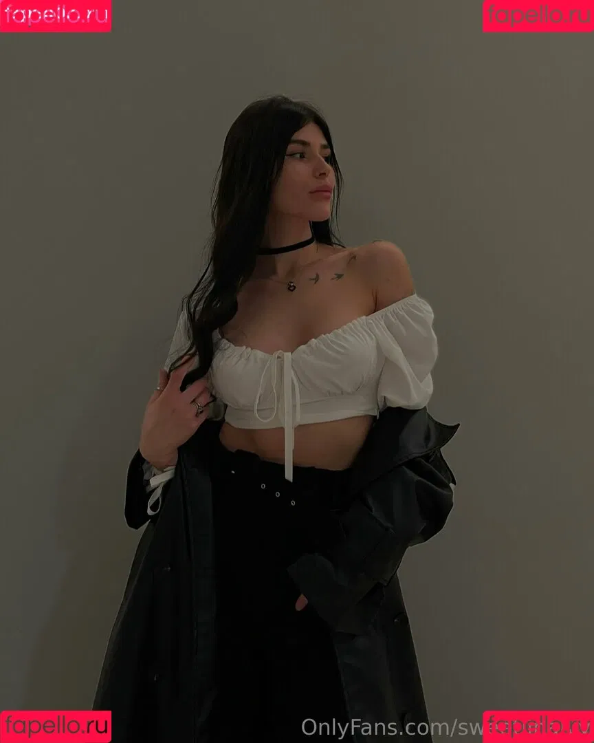 sweetlinaivy Onlyfans Photo Gallery 