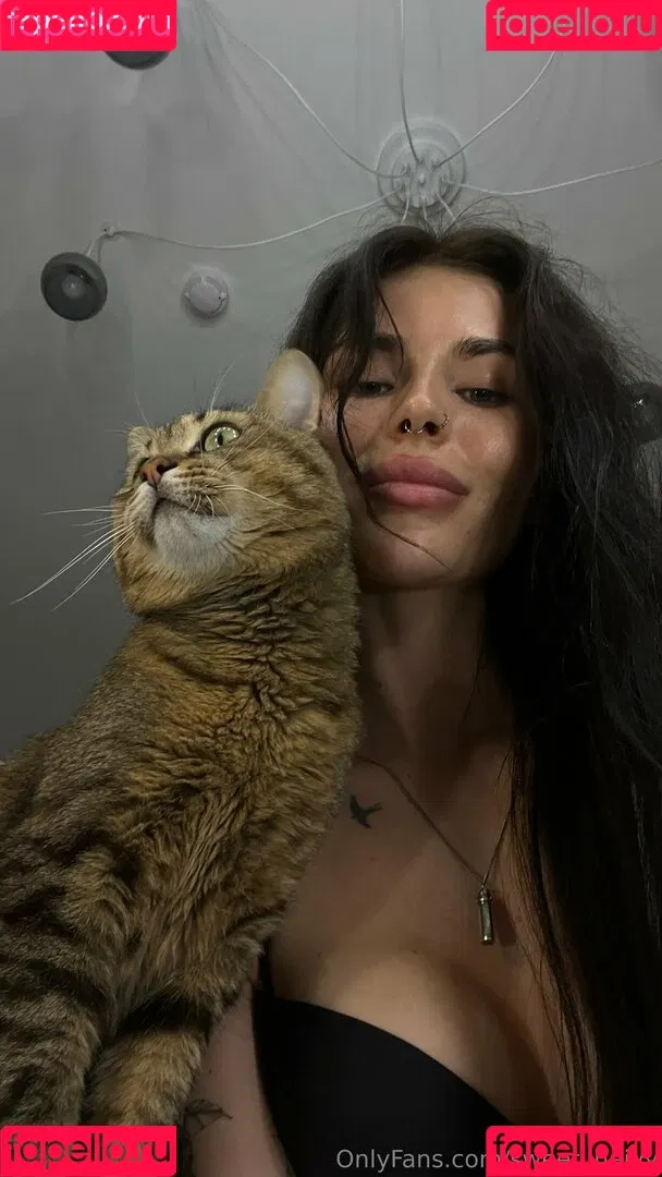 sweetlinaivy Onlyfans Photo Gallery 