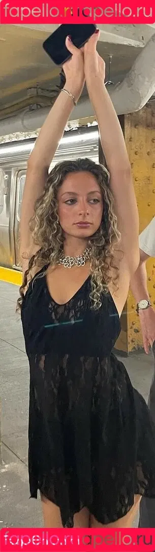Julia Dicesare Onlyfans Photo Gallery 