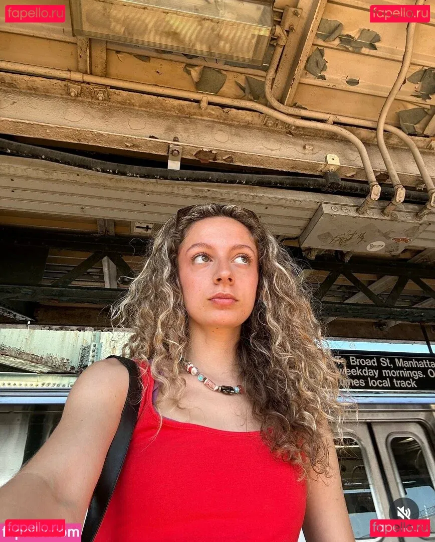 Julia Dicesare Onlyfans Photo Gallery 