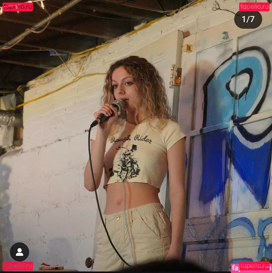 Julia Dicesare Onlyfans Photo Gallery 