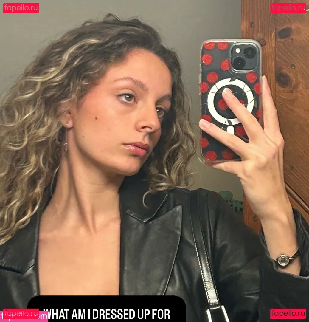 Julia Dicesare Onlyfans Photo Gallery 