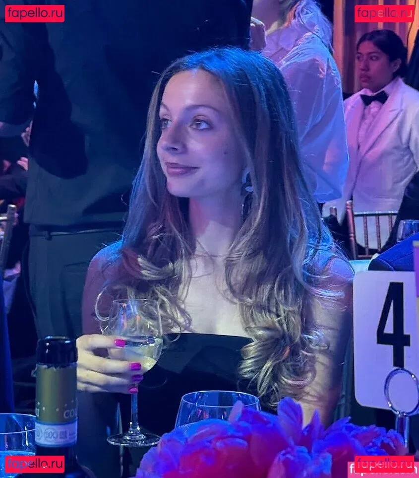 Julia Dicesare Onlyfans Photo Gallery 