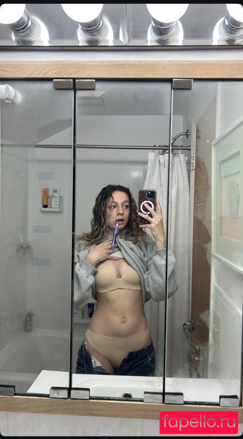 Julia Dicesare Nude Onlyfans Photo 28