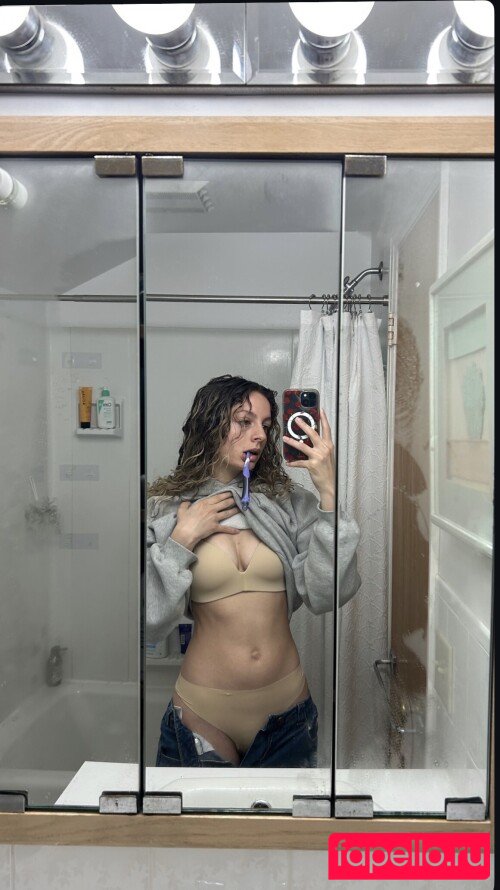 Julia Dicesare Nude Onlyfans Photo 27
