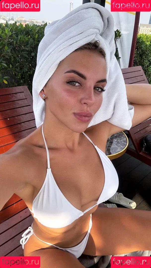 Lizaveta Onlyfans Photo Gallery 