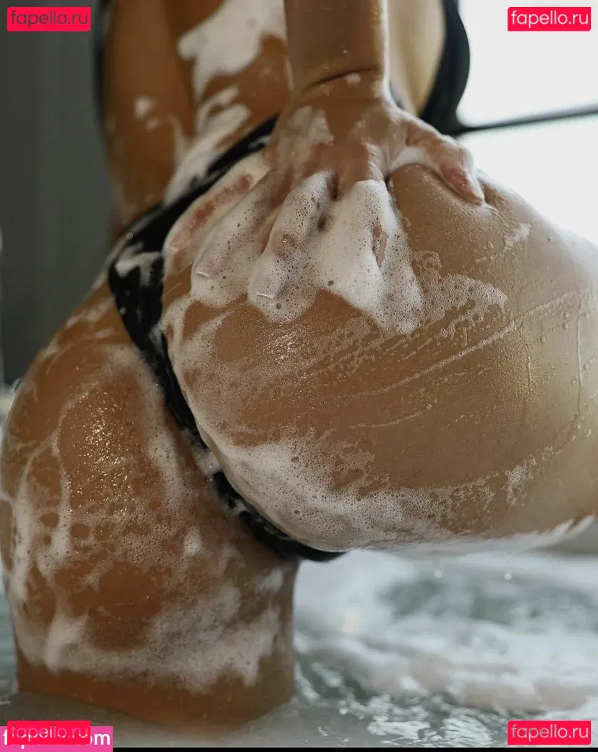 Lizaveta Onlyfans Photo Gallery 