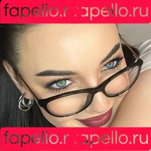 KateMeina Onlyfans Photo Gallery 