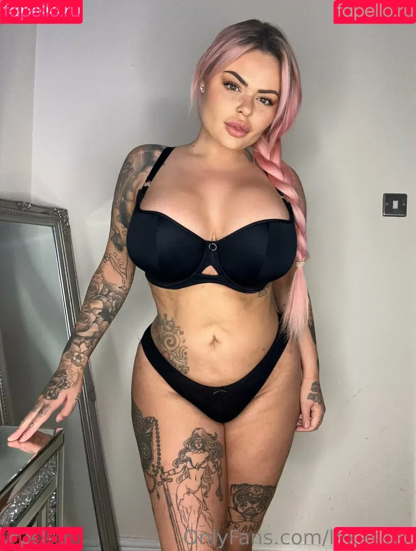 darcy_xox Onlyfans Photo Gallery 