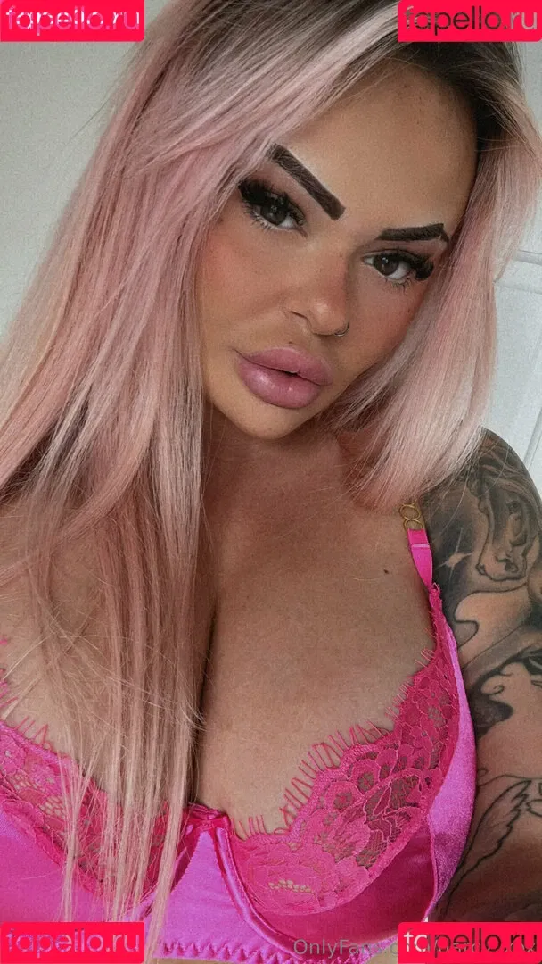 darcy_xox Onlyfans Photo Gallery 