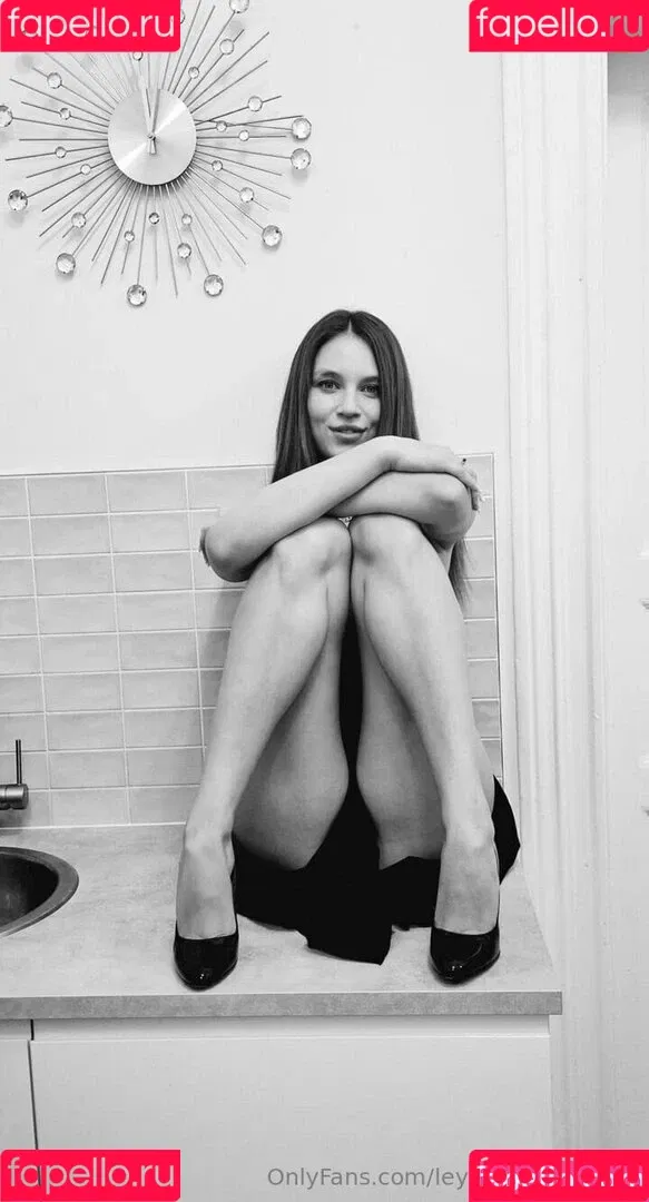 Leya Desantis Onlyfans Photo Gallery 