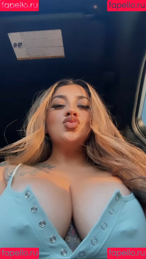 mamiimoree Onlyfans Photo Gallery 