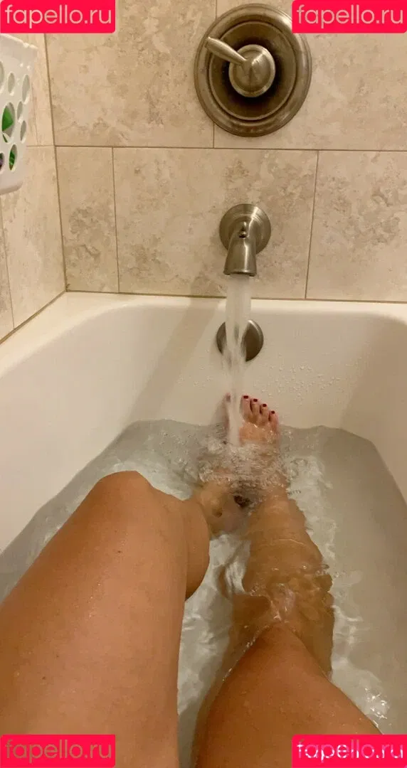 Sexy Wife Onlyfans Photo Gallery 